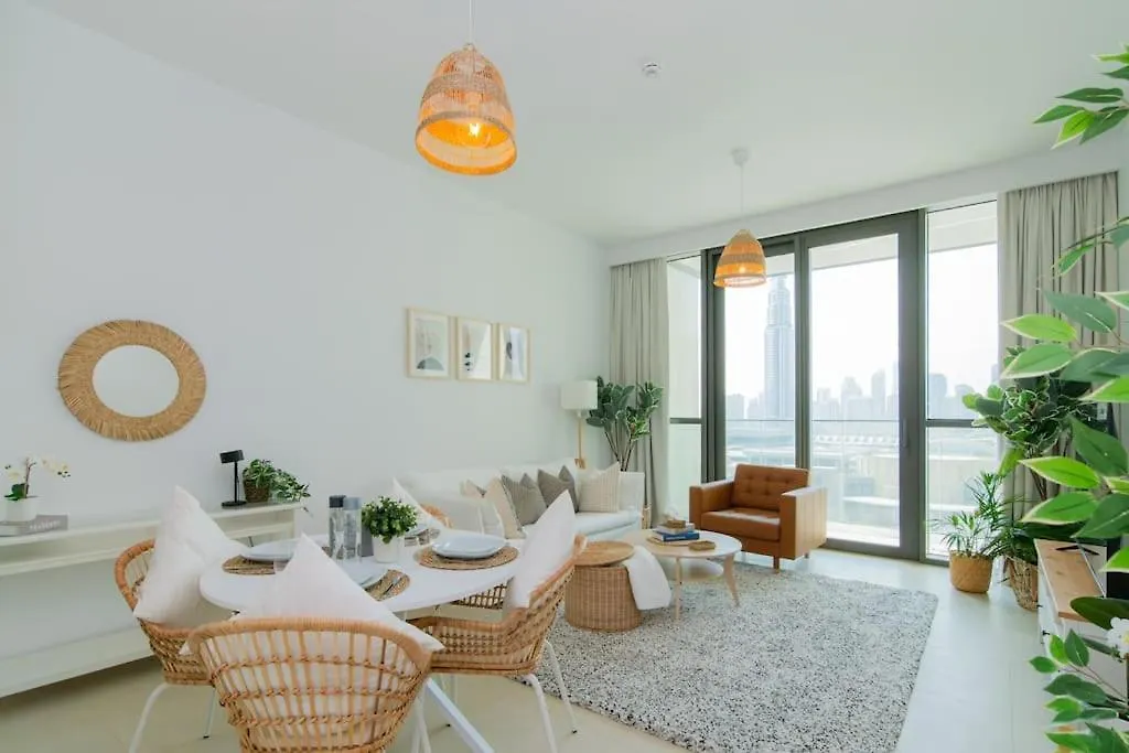 Elite Escape Holiday Home - 2 Bhk Getaway With Dubai Mall Access - 1503 United Arab Emirates