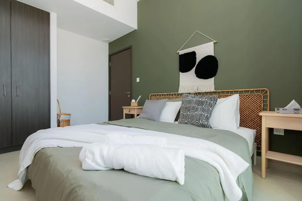 Elite Escape Holiday Home - 2 Bhk Getaway With Dubai Mall Access - 1503 Apartment